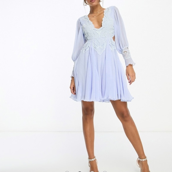 ASOS Embroidered Floral Pleated Cut Out Mini Dress in Light Blue Size 12 NWT - Picture 2 of 9